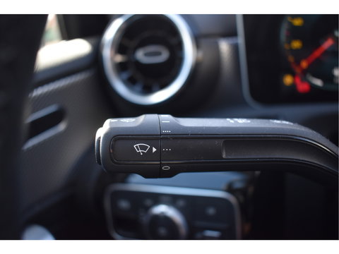 Mercedes-Benz A-Klasse 220 4MATIC Premium 4 MATIC, BOEKJES ,NAP EN ONDERHOUDSHISTORIE