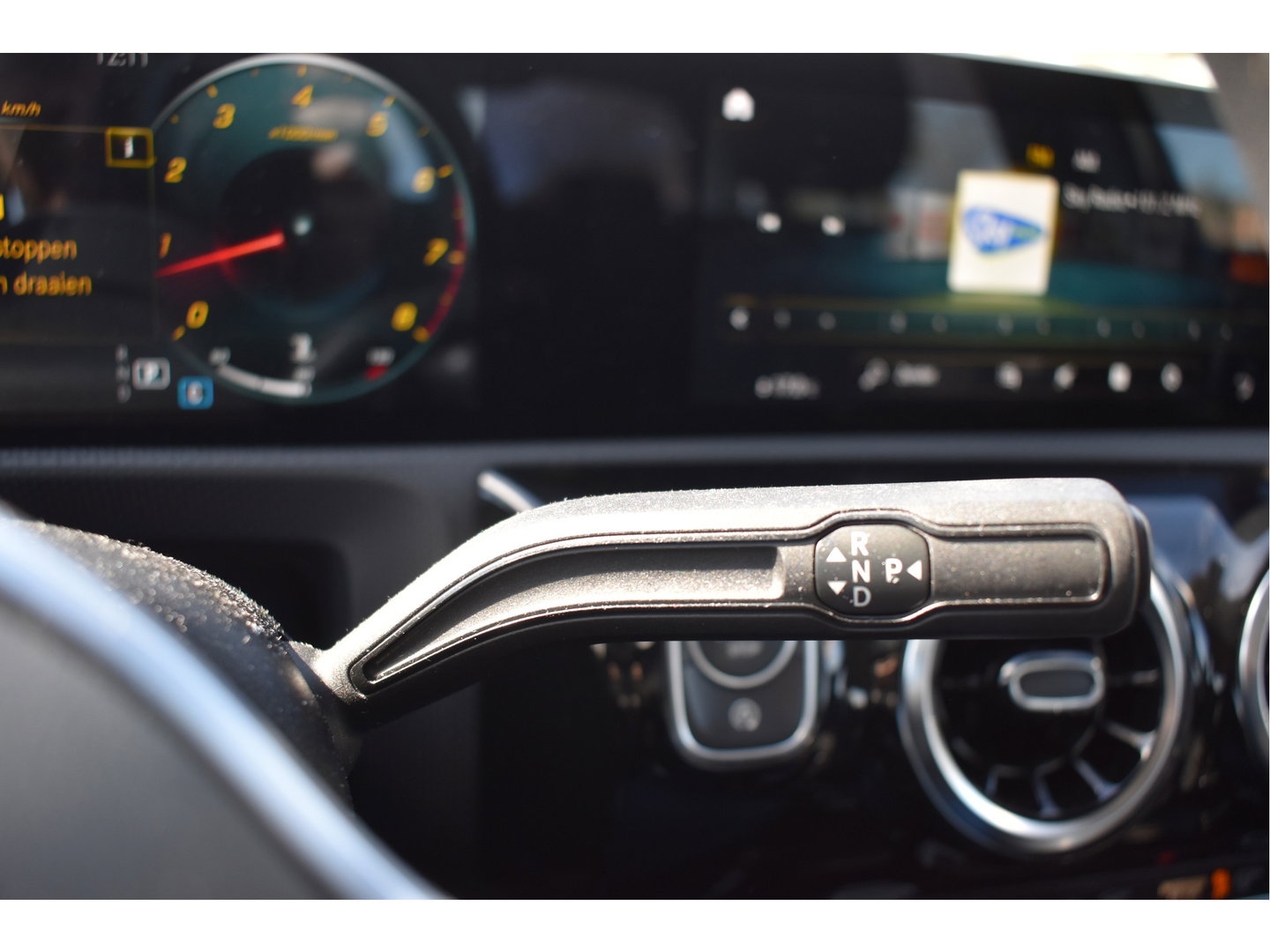 Mercedes-Benz A-Klasse 220 4MATIC Premium 4 MATIC, BOEKJES ,NAP EN ONDERHOUDSHISTORIE