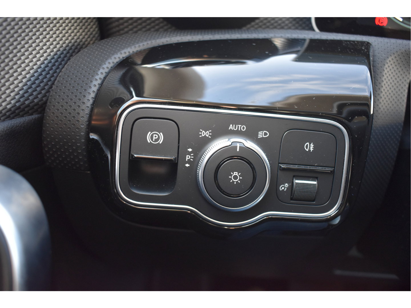 Mercedes-Benz A-Klasse 220 4MATIC Premium 4 MATIC, BOEKJES ,NAP EN ONDERHOUDSHISTORIE