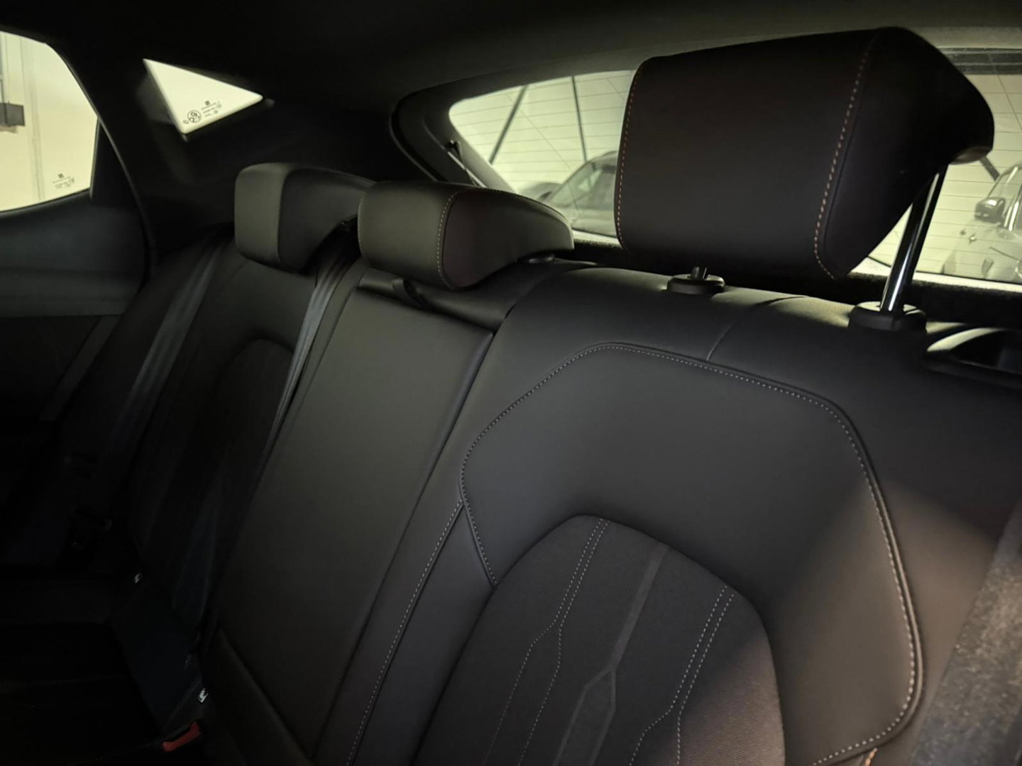 CUPRA Leon 1.4 e-Hybrid VZ Performance PANO KEYLESS VOL'