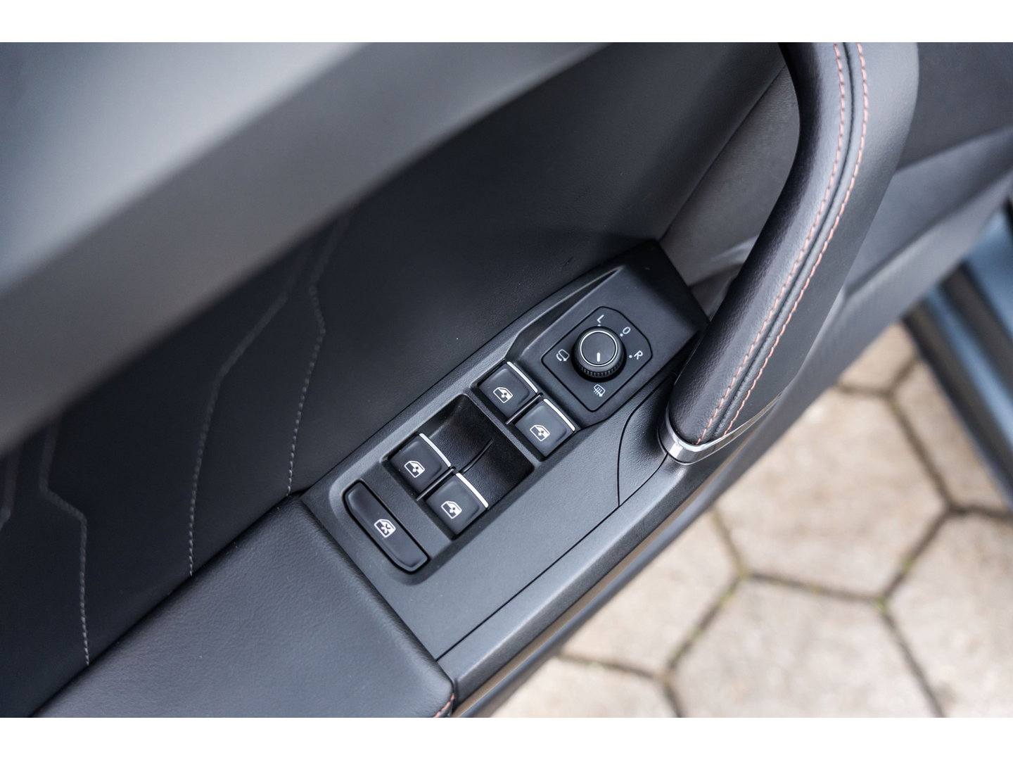 CUPRA Formentor 1.5 TSI PANO BEATS LEDER CAMERA KEYLESS VOL!