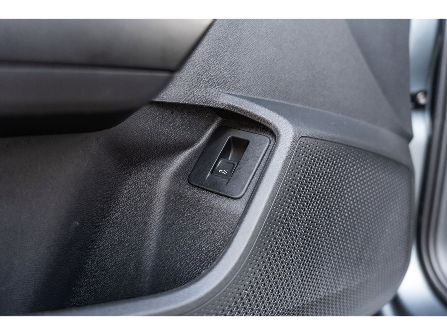 CUPRA Formentor 1.5 TSI PANO BEATS LEDER CAMERA KEYLESS VOL!