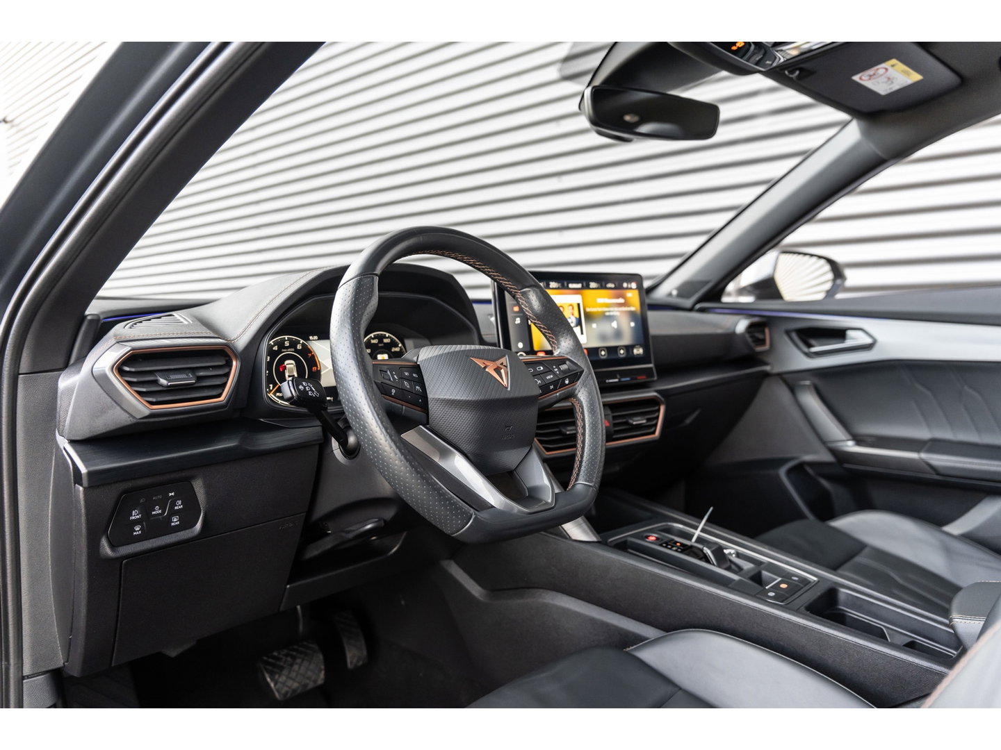 CUPRA Formentor 1.5 TSI PANO BEATS LEDER CAMERA KEYLESS VOL!