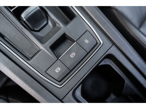 CUPRA Formentor 1.5 TSI PANO BEATS LEDER CAMERA KEYLESS VOL!