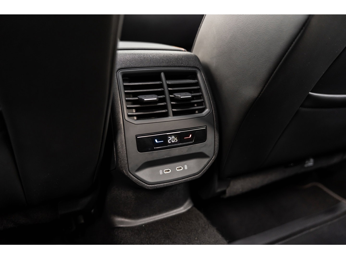 CUPRA Formentor 1.5 TSI PANO BEATS LEDER CAMERA KEYLESS VOL!