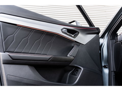 CUPRA Formentor 1.5 TSI PANO BEATS LEDER CAMERA KEYLESS VOL!