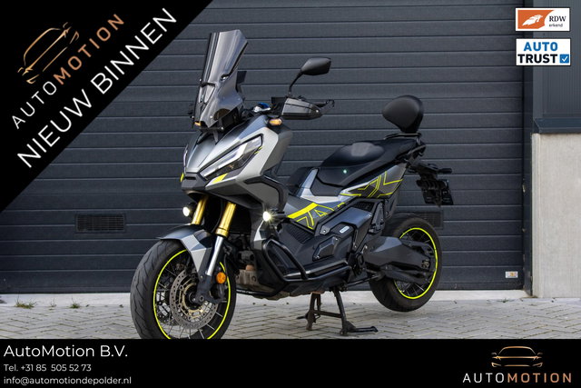 Honda X-ADV - 750 | Mistlampen | Navigatie | Valbeugels