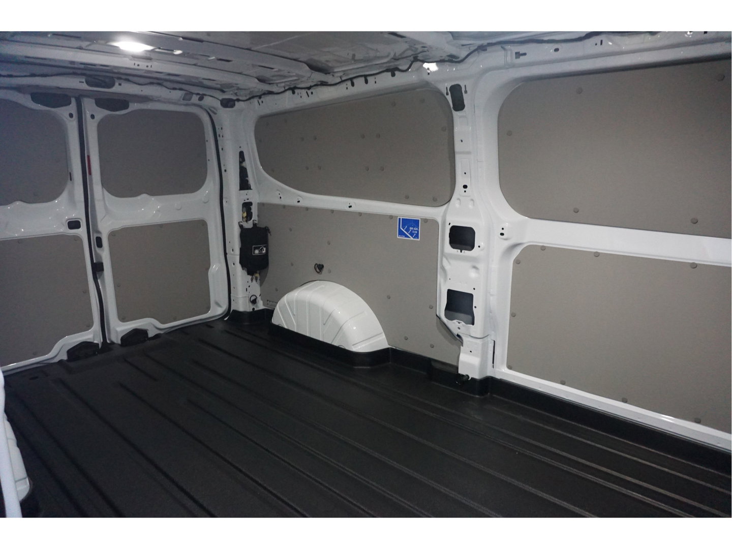 Ford Transit Custom 320L 2.5 PHEV Hybride 233PK Trend PRIJS INCL. BPM !! 13" Navi, Adap. Cruise, Camera!! NR. HYB014