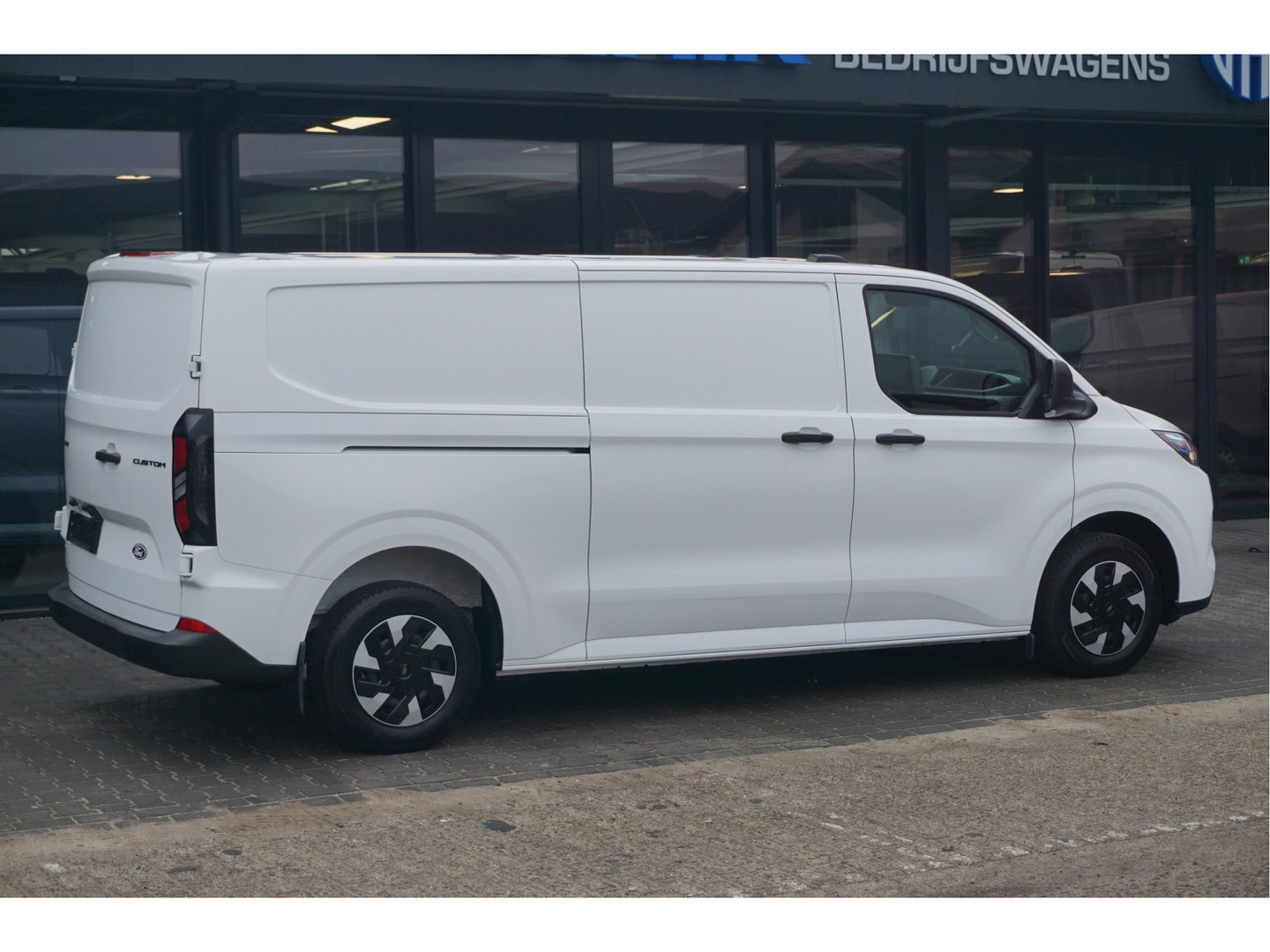 Ford Transit Custom 320L 2.5 PHEV Hybride 233PK Trend PRIJS INCL. BPM !! 13" Navi, Adap. Cruise, Camera!! NR. HYB015