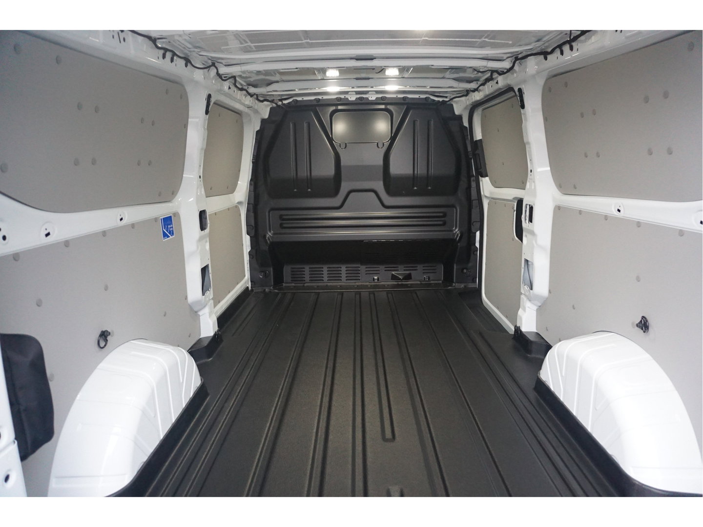 Ford Transit Custom 320L 2.5 PHEV Hybride 233PK Trend PRIJS INCL. BPM !! 13" Navi, Adap. Cruise, Camera!! NR. HYB017