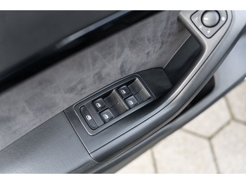 CUPRA Ateca 2.0 TSI 4DRIVE LIMITED PANO AKRA CARBON BREMBO