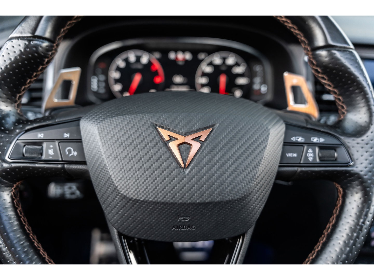 CUPRA Ateca 2.0 TSI 4DRIVE LIMITED PANO AKRA CARBON BREMBO