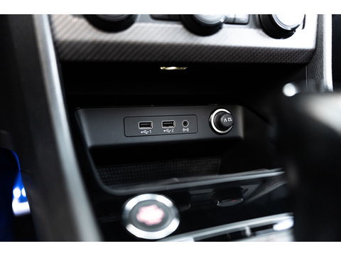 CUPRA Ateca 2.0 TSI 4DRIVE LIMITED PANO AKRA CARBON BREMBO