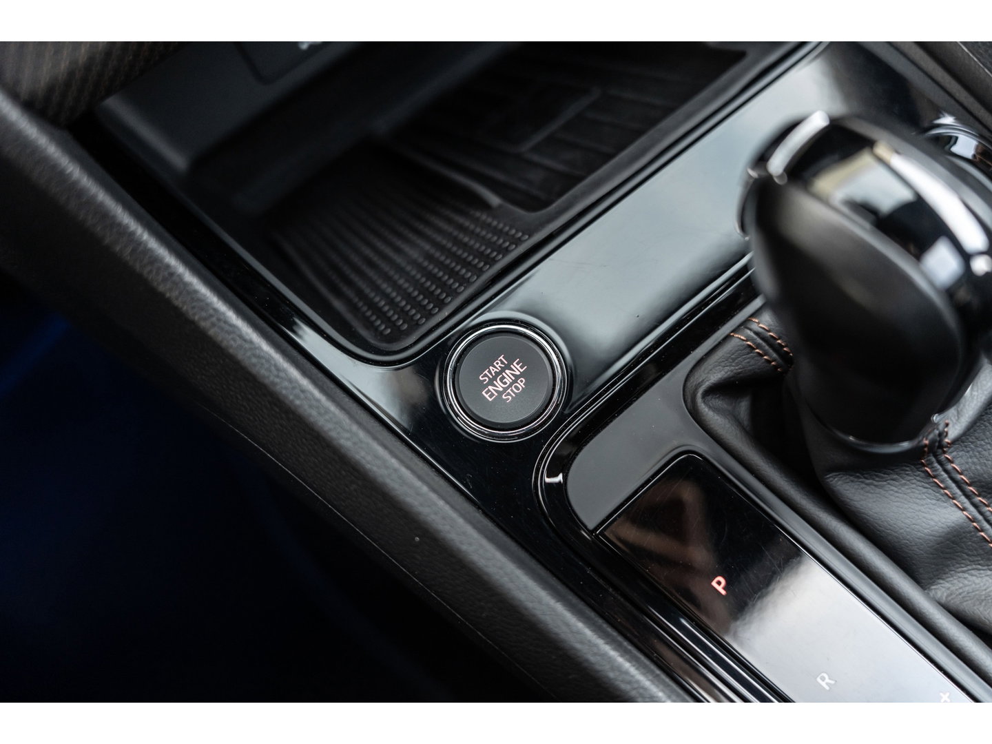 CUPRA Ateca 2.0 TSI 4DRIVE LIMITED PANO AKRA CARBON BREMBO