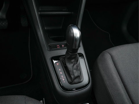 Volkswagen e-Up! {SOH-85%} (INCL-BTW) *HEATED-COMFORTSEATS | CCS-FASTLOADER | CAMERA | DAB | ECC | PDC | CRUISE*