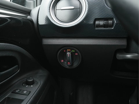 Volkswagen e-Up! {SOH-85%} (INCL-BTW) *HEATED-COMFORTSEATS | CCS-FASTLOADER | CAMERA | DAB | ECC | PDC | CRUISE*