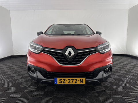 Renault Kadjar 1.5 dCi Bose Aut. *PANO | LEATHER-FABRIC | FULL-LED | BOSE-SOUND | BLINDSPOT | HEATED-COMFORTSEATS | KEYLESS | CAMERA | NAVI-FULLMAP | ECC | PDC | CRUISE | DAB | PRIVACY-GLASS | 19''ALU | TOWBAR*