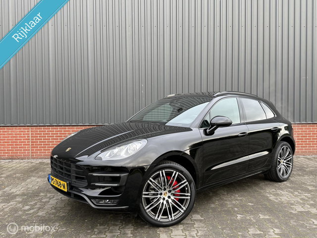 Porsche Macan - 3.6 Turbo Sport Chrono Pano 451 PK Bose Leder Luchtvering Camera Techart