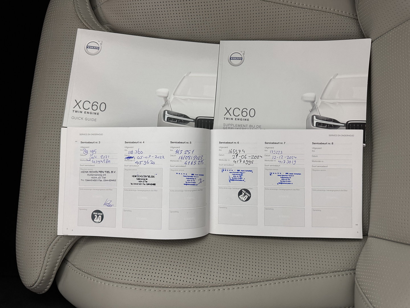 Volvo XC60 2.0 T8 Twin Engine AWD Inscription Aut. *PANO | HEAD-UP | LEATHER | FULL-LED | MEMORY-PACK | HARMAN/KARDON | TOP-VIEW | DIGI-COCKPIT | KEYLESS | HEATED-SPORTSEATS | NAVI-FULLMAP | ECC | PDC | ADAPTIVE-CRUISE | 20''ALU | TOWBAR