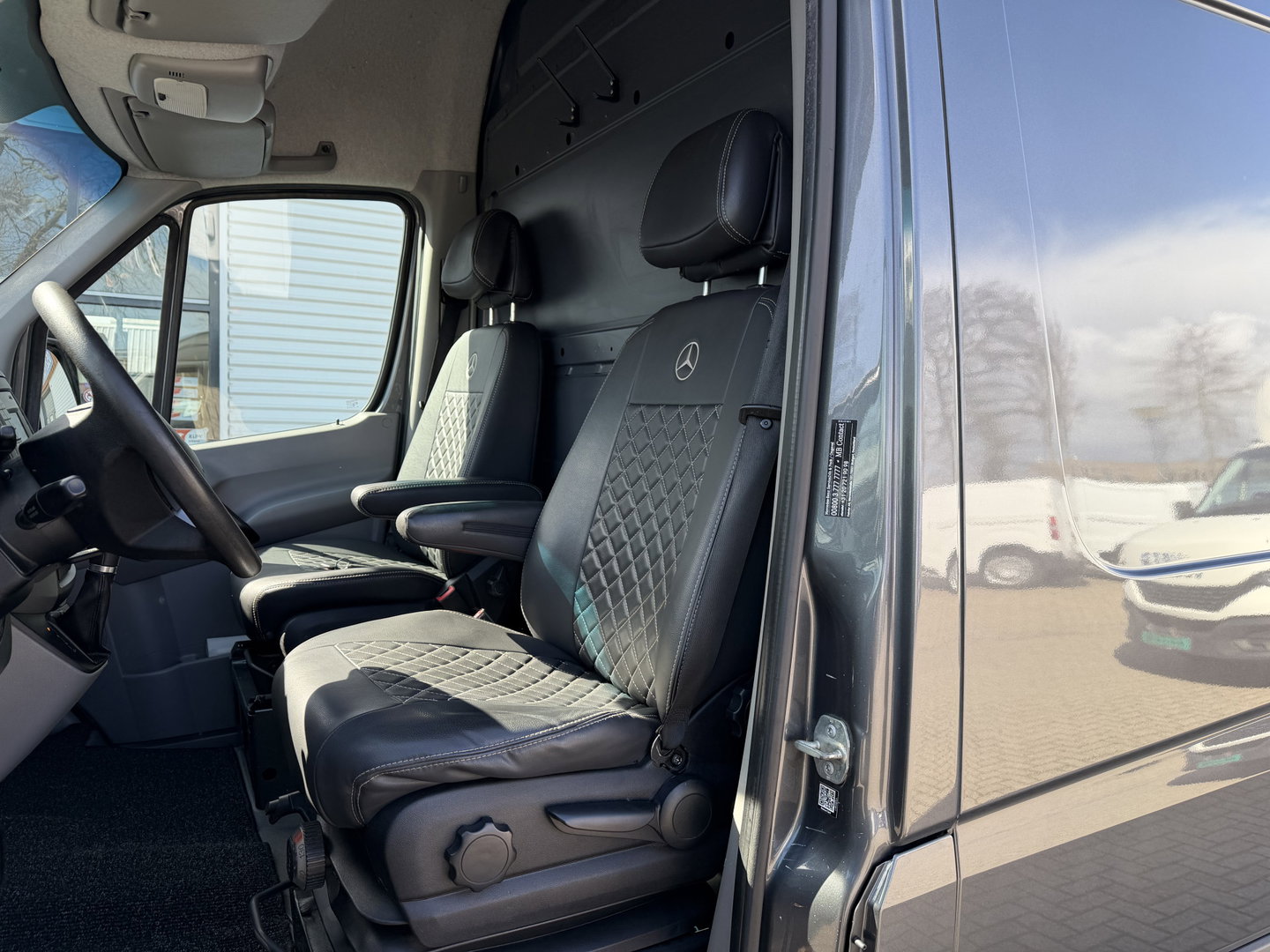 Mercedes-Benz Sprinter 314 2.2 CDI 366 HD L2H2 / automaat / trekhaak 3500 kg / euro 6 / bpm vrij / vaste prijs rijklaar € 16.950 ex btw / grijs metallic / airco / cruise control