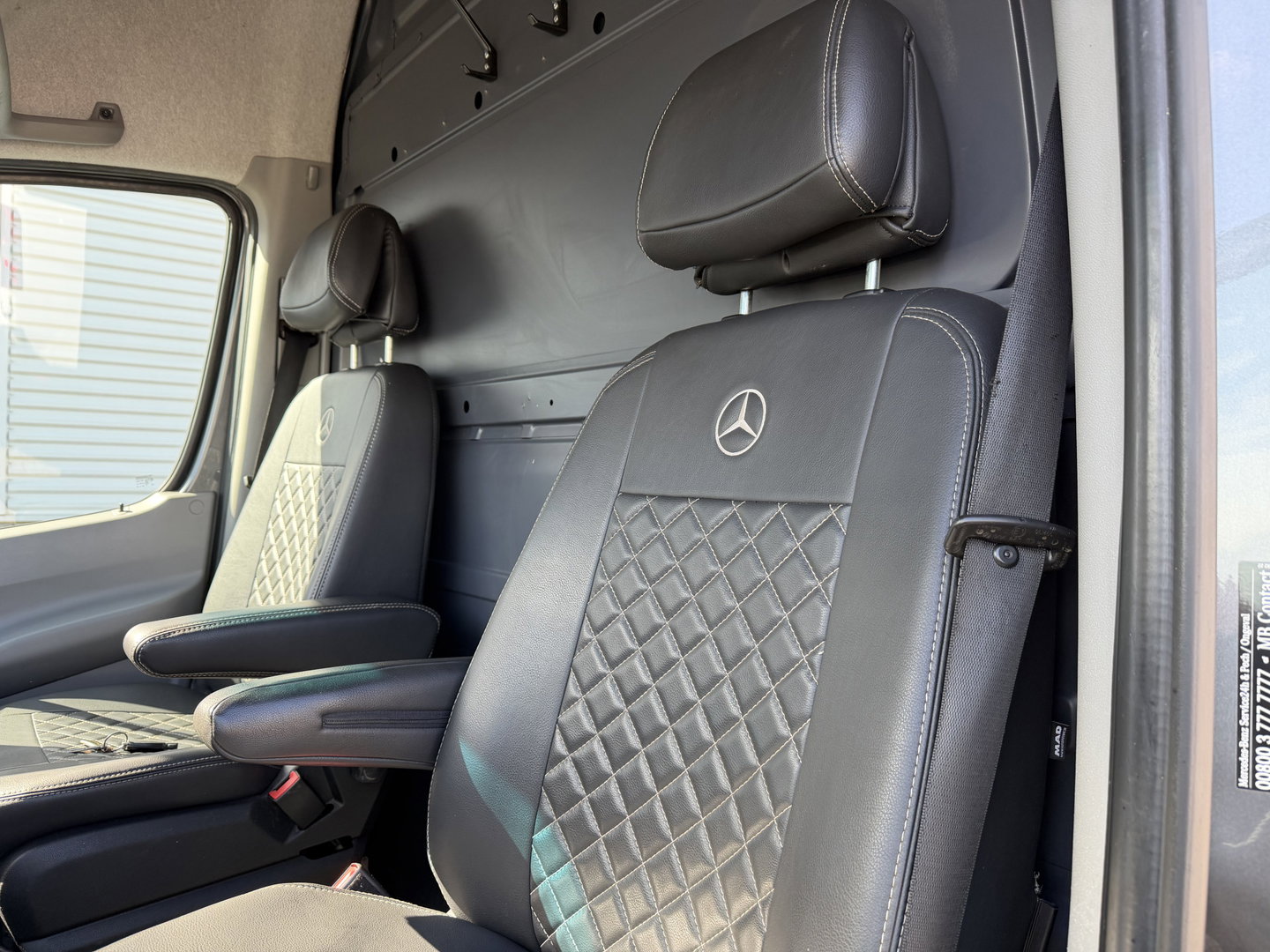 Mercedes-Benz Sprinter 314 2.2 CDI 366 HD L2H2 / automaat / trekhaak 3500 kg / euro 6 / bpm vrij / vaste prijs rijklaar € 16.950 ex btw / grijs metallic / airco / cruise control