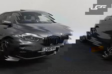 BMW 1 Serie - 118i M-Sport Pano H/K Leer Sfeer Carplay NAP
