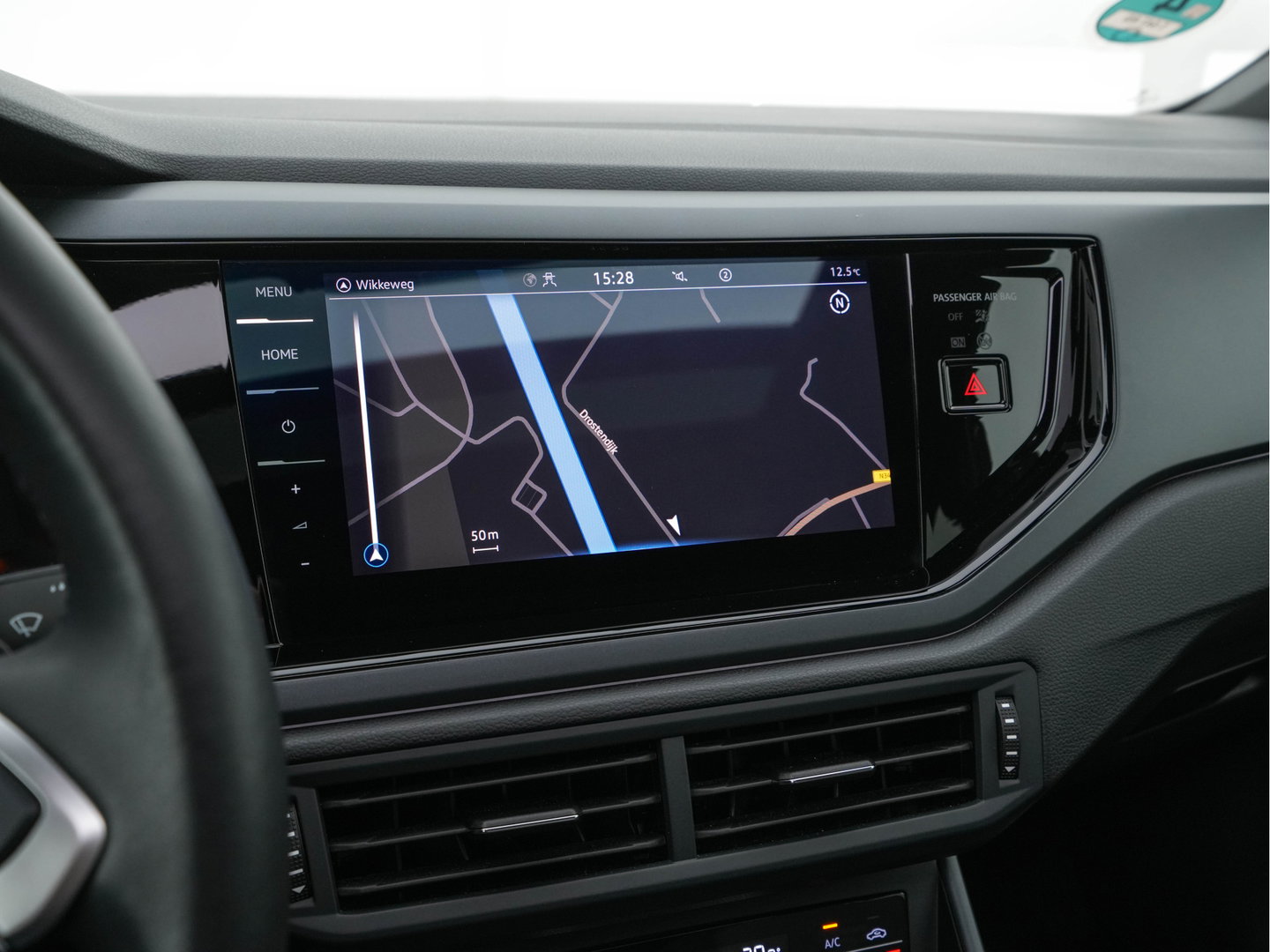 Volkswagen Taigo 1.5 TSI R-Line Aut. *PANO | ADAPTIVE-CRUISE | FULL-LED | BLINDSPOT | HEATED-SPORTSEATS | DIGI-COCKPIT | PRIVACY-GLASS | SHIFT-PADDLES | CAMERA | KEYLESS | NAVI-FULLMAP | ECC | PDC | 18''ALU*