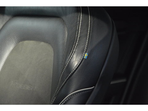 Volvo V90 T5 R-Design | Panormadak | Head-Up Display | Trekhaak | Stoelverwarming | Camera | Adaptive Cruise |