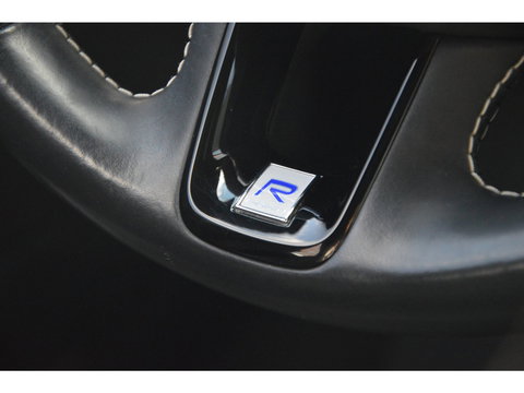 Volvo V90 T5 R-Design | Panormadak | Head-Up Display | Trekhaak | Stoelverwarming | Camera | Adaptive Cruise |