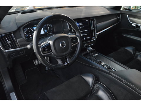 Volvo V90 T5 R-Design | Panormadak | Head-Up Display | Trekhaak | Stoelverwarming | Camera | Adaptive Cruise |