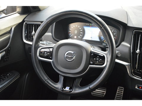 Volvo V90 T5 R-Design | Panormadak | Head-Up Display | Trekhaak | Stoelverwarming | Camera | Adaptive Cruise |