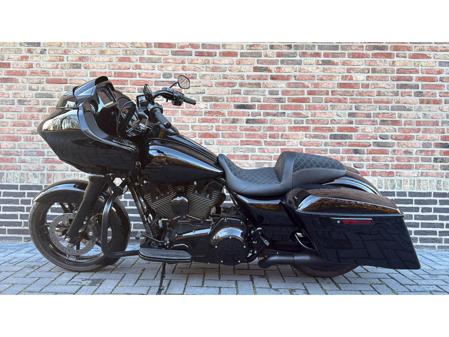 Harley Davidson 103 FLTRX Road Glide Roadglide CVO Black Out