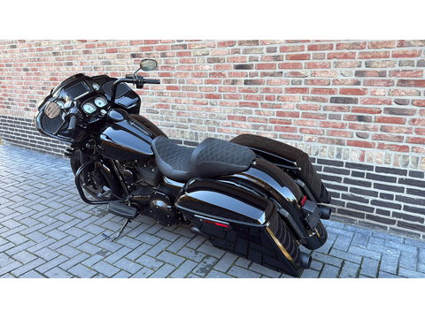 Harley Davidson 103 FLTRX Road Glide Roadglide CVO Black Out