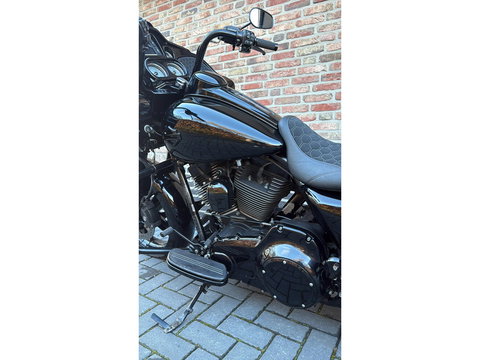 Harley Davidson 103 FLTRX Road Glide Roadglide CVO Black Out