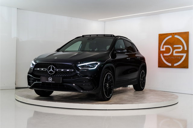 Mercedes-Benz GLA - 250 e AMG 218PK | Pano | Sfeer | Carbon | Keyless | Stoelverw. | 12 MND Garantie