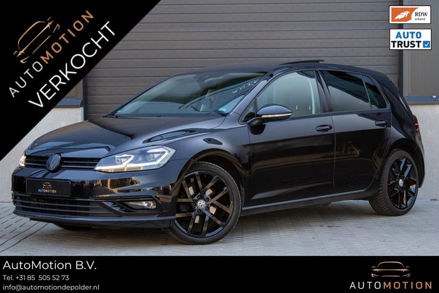 Volkswagen Golf - 1.4 TSI Highline Business Panoramadak Camera Virtuele Stoelverwarming