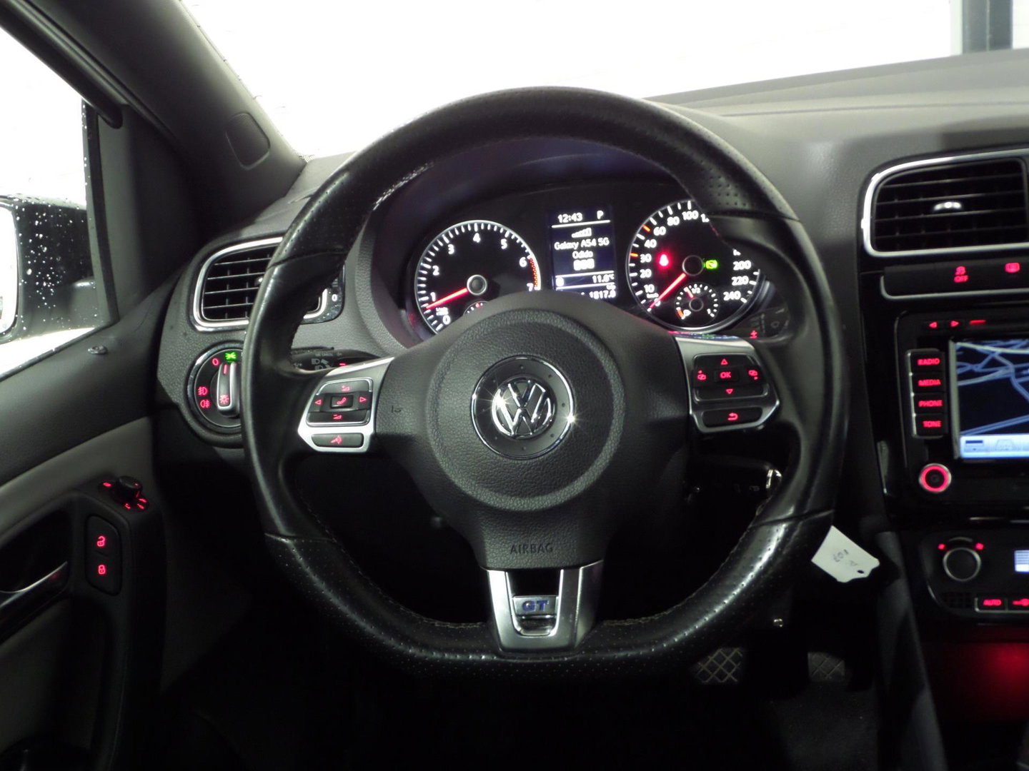 Volkswagen Polo 1.4 TSI BlueGT "Origineel NL!" Automaat! Garantie Navigatie Bluetooth Leer-Alcantara 17"Velgen Parkeersensoren