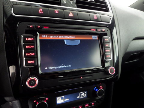 Volkswagen Polo 1.4 TSI BlueGT "Origineel NL!" Automaat! Garantie Navigatie Bluetooth Leer-Alcantara 17"Velgen Parkeersensoren