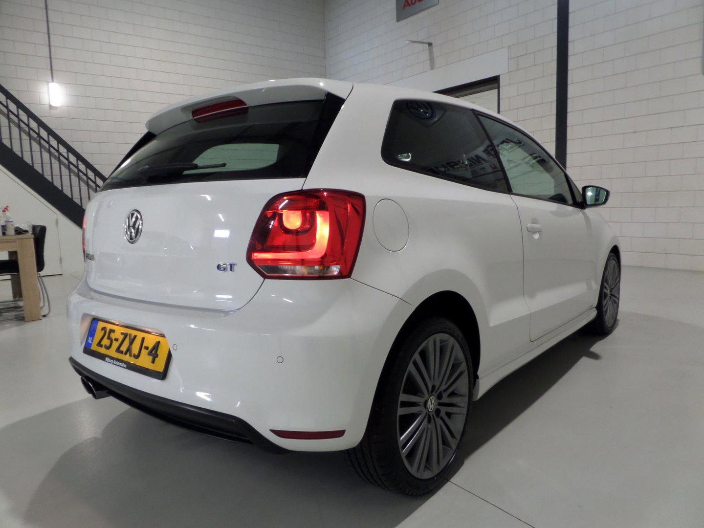 Volkswagen Polo 1.4 TSI BlueGT "Origineel NL!" Automaat! Garantie Navigatie Bluetooth Leer-Alcantara 17"Velgen Parkeersensoren