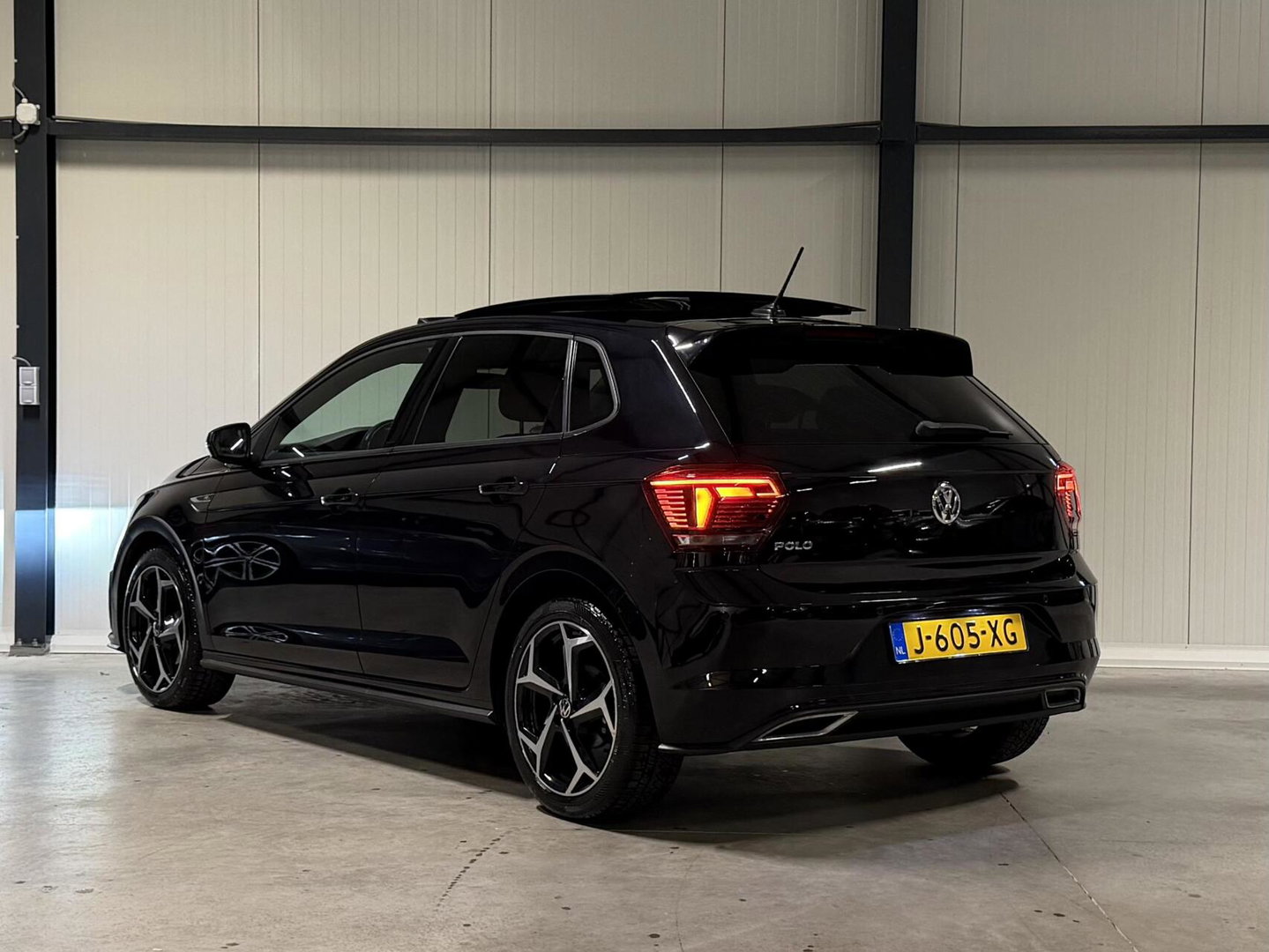 Volkswagen Polo 1.0 TSI 116PK DSG R-line Pano Virtual Beats