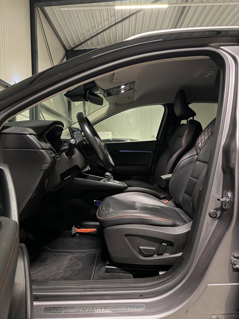 Renault Captur 1.3 TCe 155PK Initiale Paris Trekhaak Bose