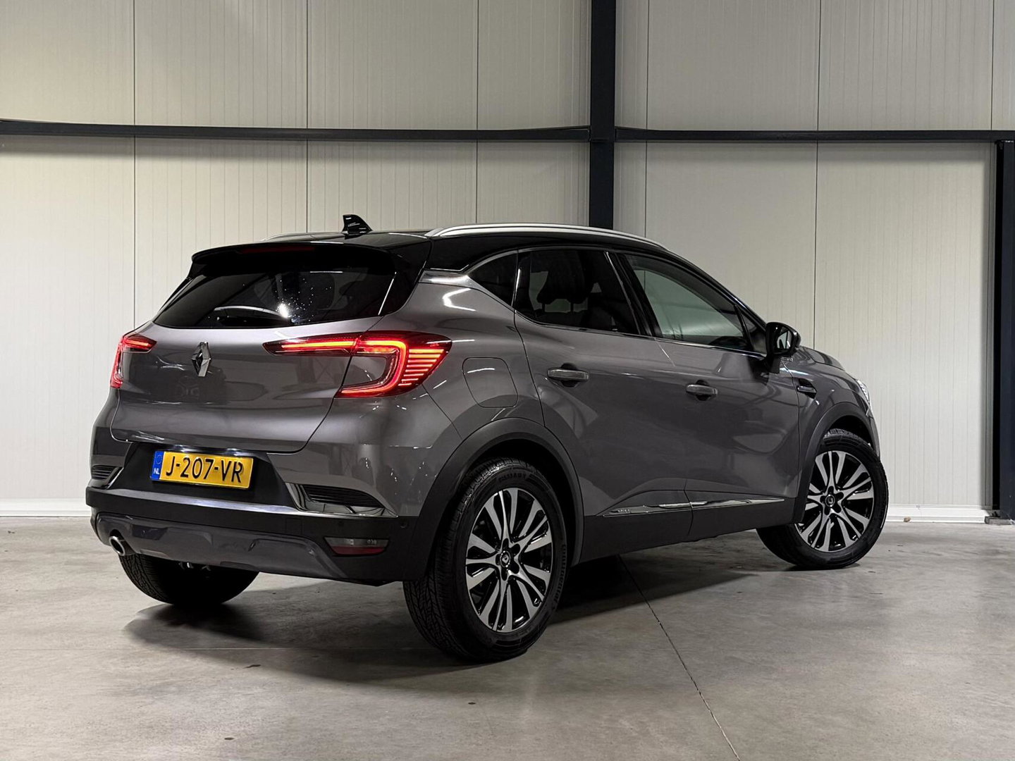 Renault Captur 1.3 TCe 155PK Initiale Paris Trekhaak Bose