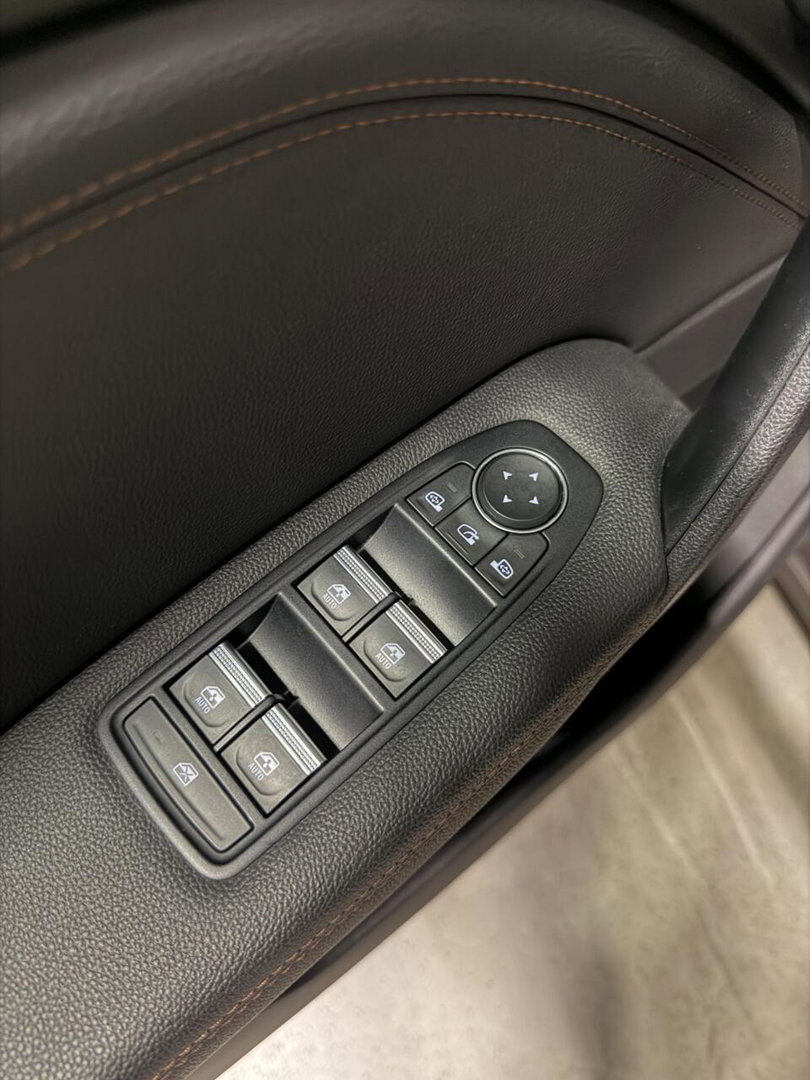 Renault Captur 1.3 TCe 155PK Initiale Paris Trekhaak Bose