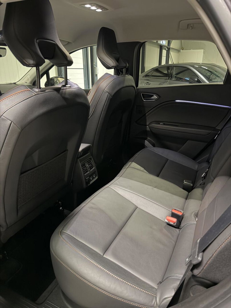 Renault Captur 1.3 TCe 155PK Initiale Paris Trekhaak Bose