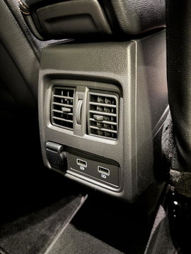 Renault Captur 1.3 TCe 155PK Initiale Paris Trekhaak Bose