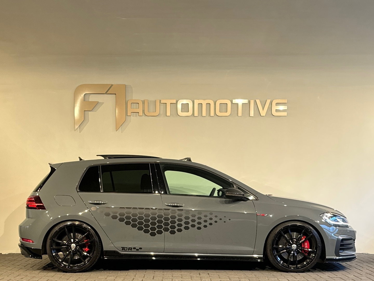 Volkswagen Golf 2.0 TSI GTI TCR Pano|Keyles|Akrapovic|Dynaudio