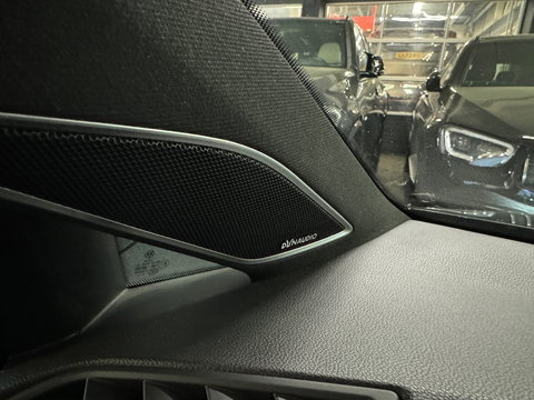 Volkswagen Golf 2.0 TSI GTI TCR Pano|Keyles|Akrapovic|Dynaudio