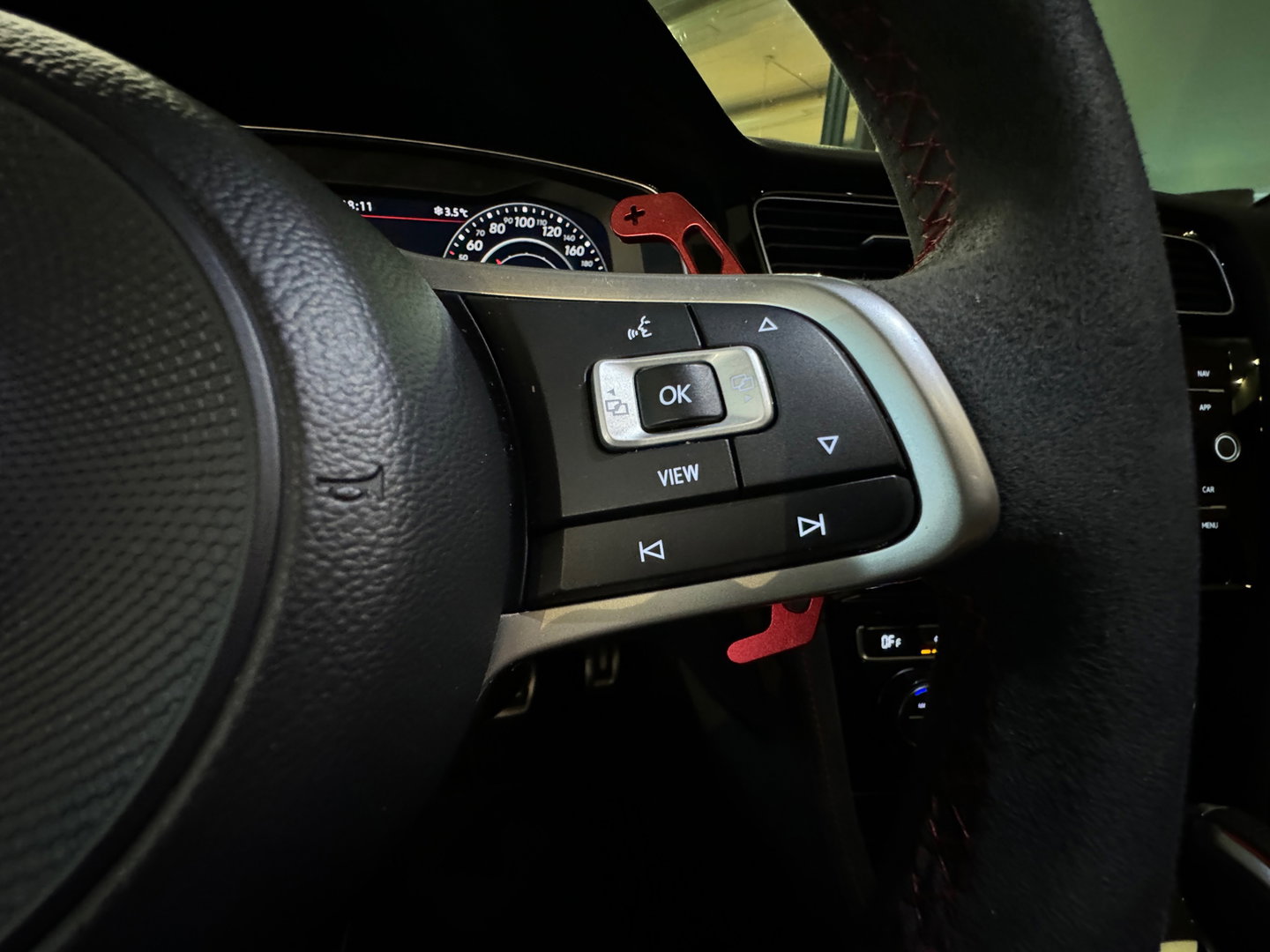 Volkswagen Golf 2.0 TSI GTI TCR Pano|Keyles|Akrapovic|Dynaudio