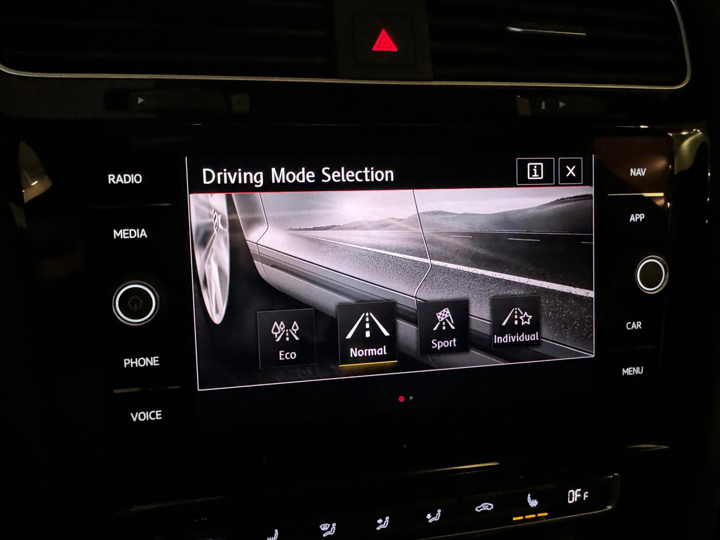 Volkswagen Golf 2.0 TSI GTI TCR Pano|Keyles|Akrapovic|Dynaudio