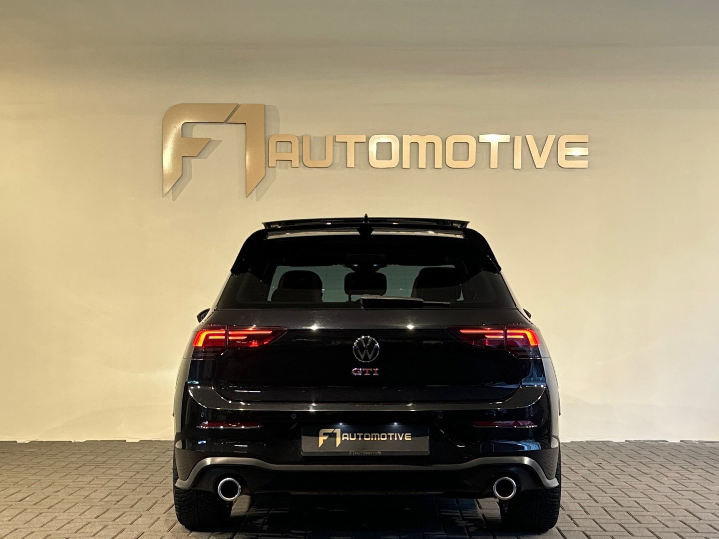 Volkswagen Golf 2.0 TSI GTI Pano|Sfeer|Camera|IQ|ACC|Lane Assist